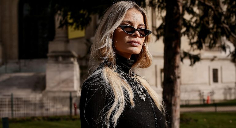 20 Gorgeous Ash Blonde Hair Styles to Inspire Your Next Look